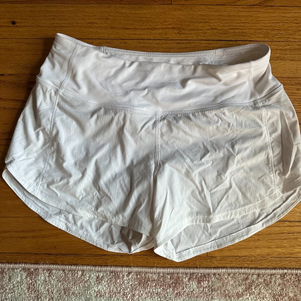 Speed Up Mid-Rise Lined Short 4" White Lululemon Size 4